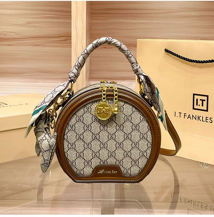 Women's handbag 2025 autumn and winter new item, high-end and high designer single shoulder crossbody bag, light luxury small