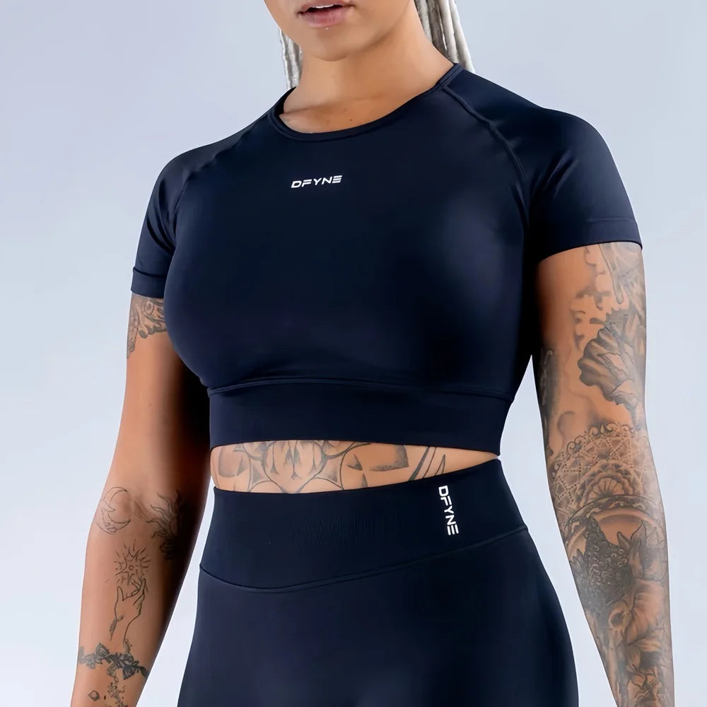 Impact Crop Top with Logo Women's Short Sleeve Yoga Top Shirts Light Weight Gym Crop Top Seamless Sports Shirt Cycling Tops