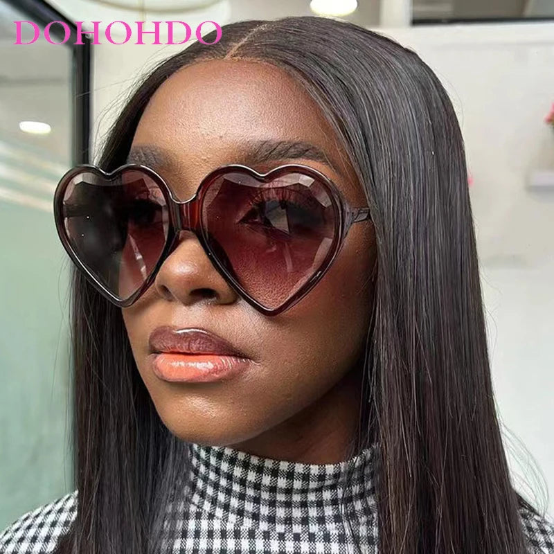 2024 New Trendy Big Heart Shape Sunglasses Women Sexy Fashion Oversized Sun Glasses For Female Male Party Travel Shades Eyewear