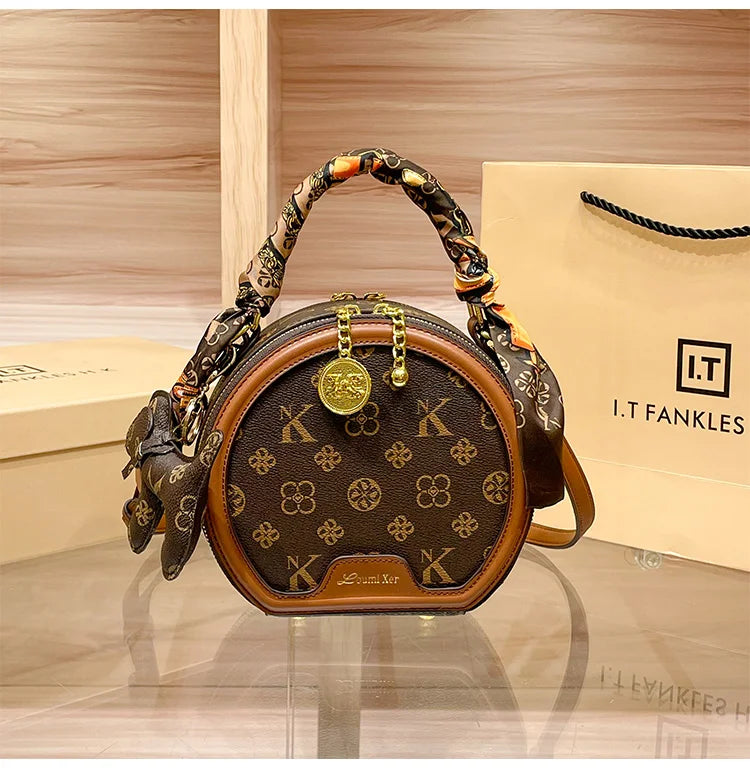 Women's handbag 2025 autumn and winter new item, high-end and high designer single shoulder crossbody bag, light luxury small