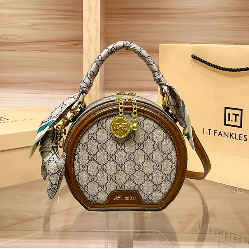 Women's handbag 2025 autumn and winter new item, high-end and high designer single shoulder crossbody bag, light luxury small