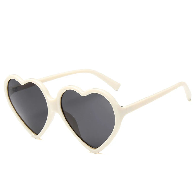 2024 New Trendy Big Heart Shape Sunglasses Women Sexy Fashion Oversized Sun Glasses For Female Male Party Travel Shades Eyewear